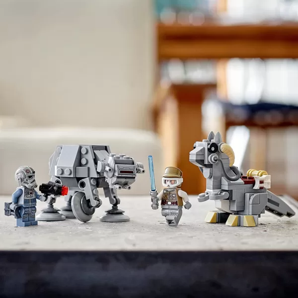 LEGO 75298 Star Wars at-at vs. Tauntaun Microfighters Bauset mit Luke Skywalker und at-at Pilot Minifiguren – Bild 16