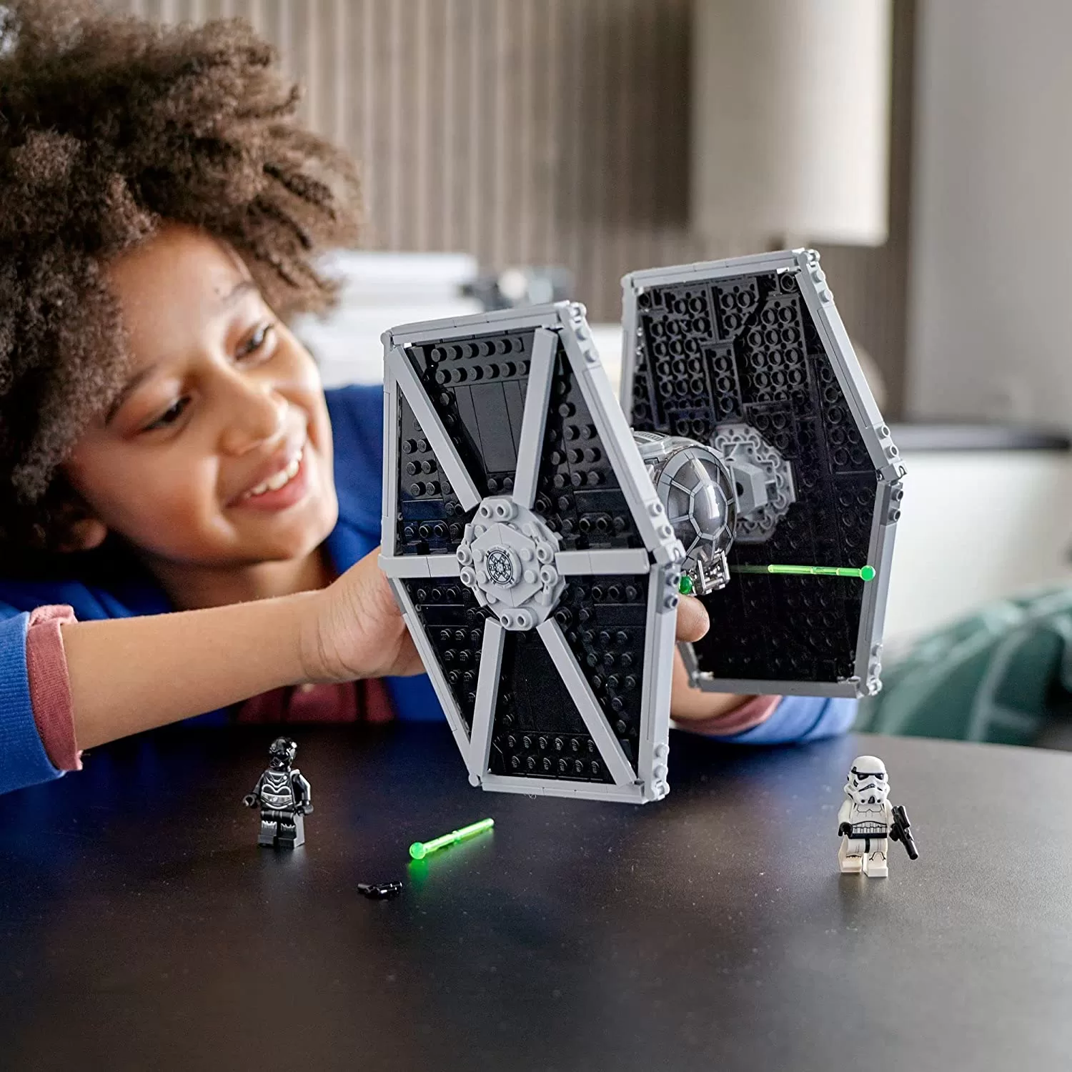 LEGO 75300 Star Wars Imperial TIE Fighter Spielzeug mit Sturmtruppler und Piloten als Minifiguren aus der Skywalker Saga – Bild 7